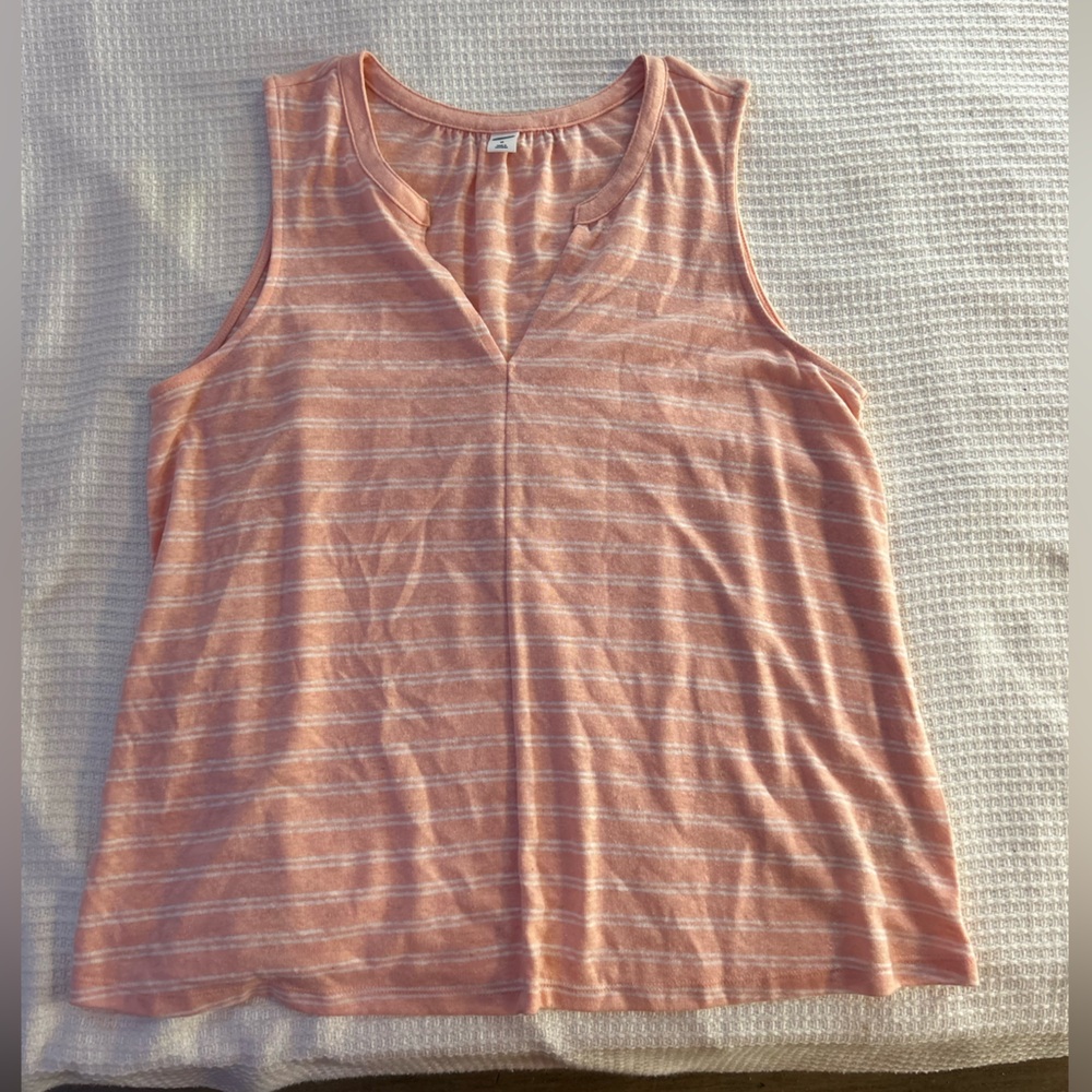 Pink old navy tank top